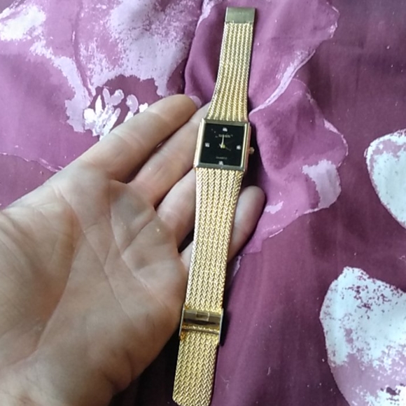 Watch - Picture 2 of 3